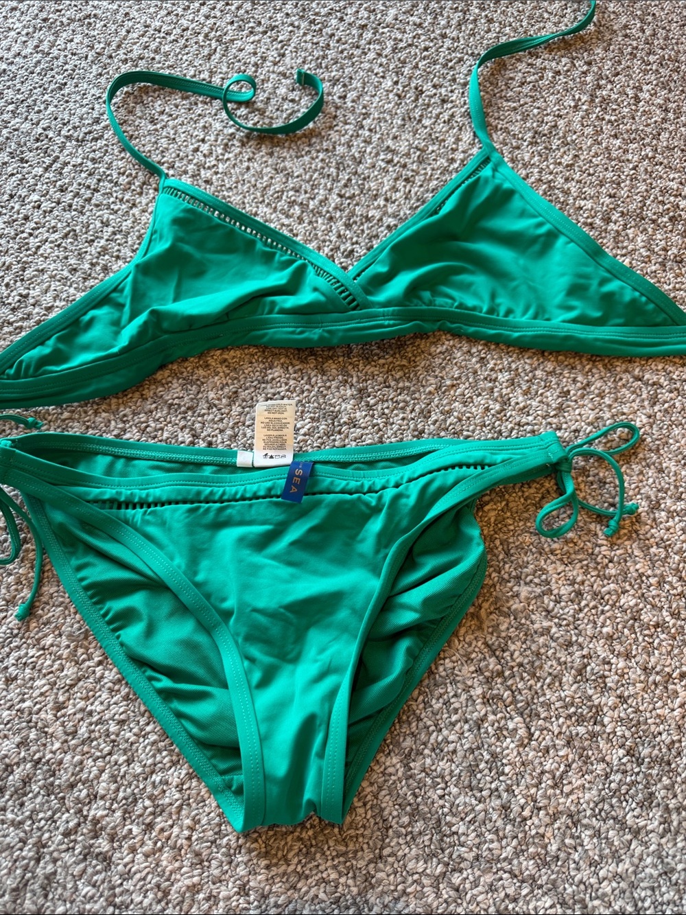 Women's Green Triangle Tie-Side Bikini Set